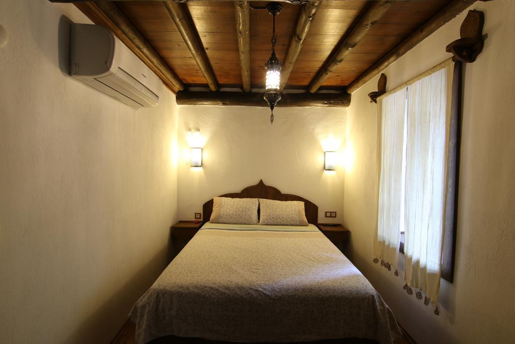 Yeni Gelin Evi Apartment Birgi Exterior photo